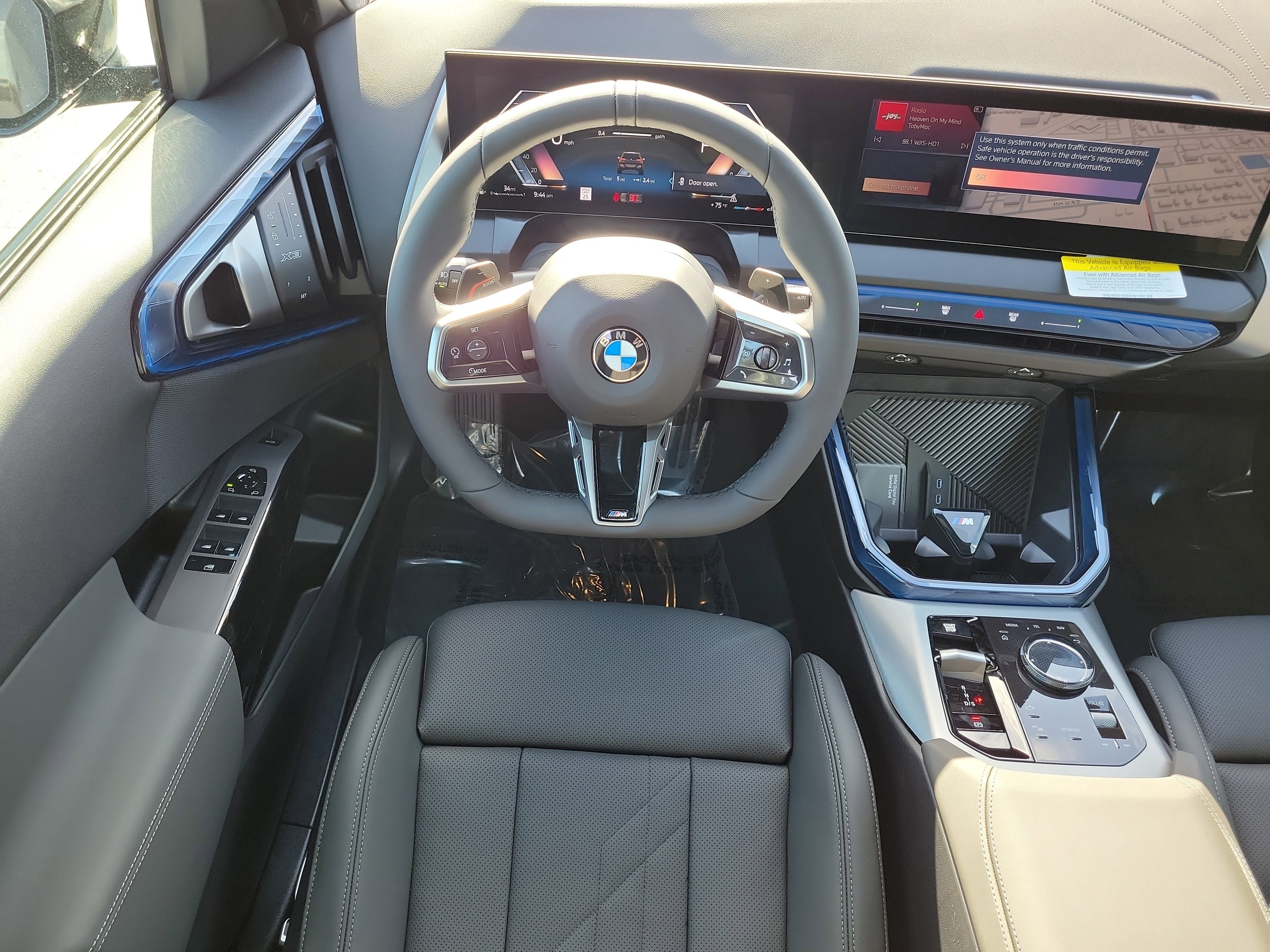 New 2026 BMW X3 xDrive30 w/ M Sport Package AWD/4WD image 11