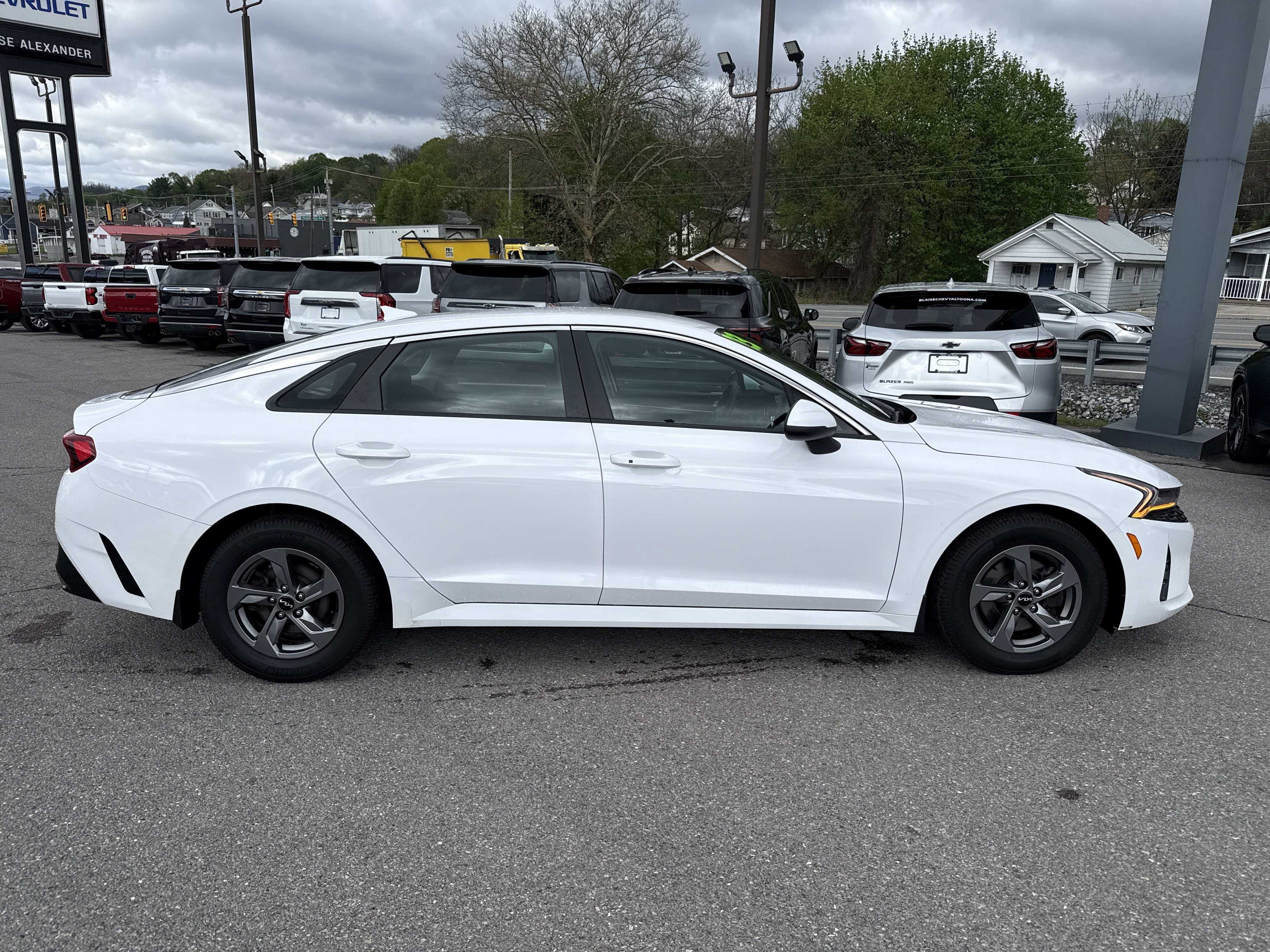 Used 2023 Kia K5 LXS video 2