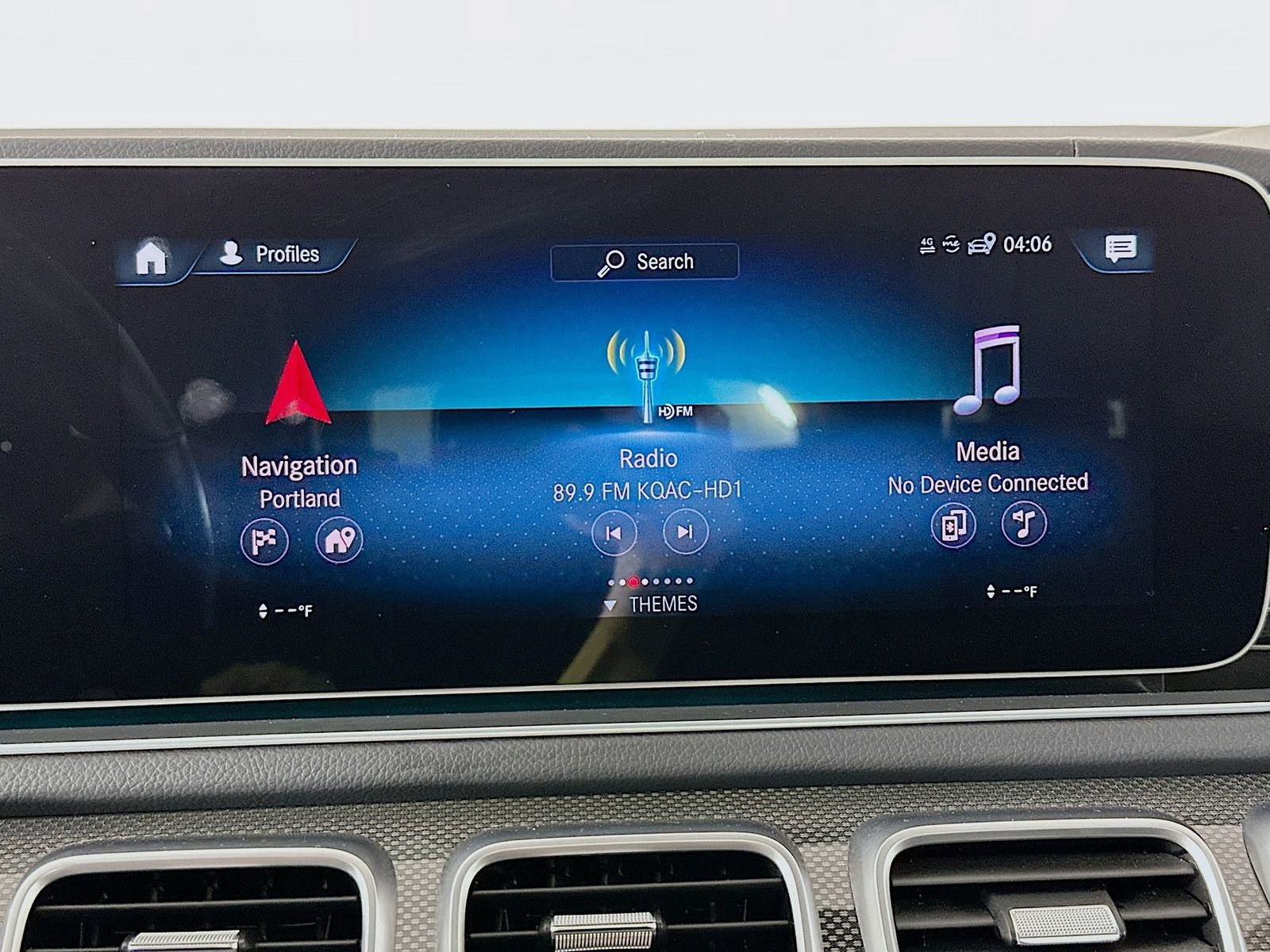 Used 2022 Mercedes-Benz GLS 450 4MATIC image 15