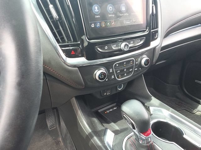 Used 2023 Chevrolet Traverse RS AWD/4WD image 26