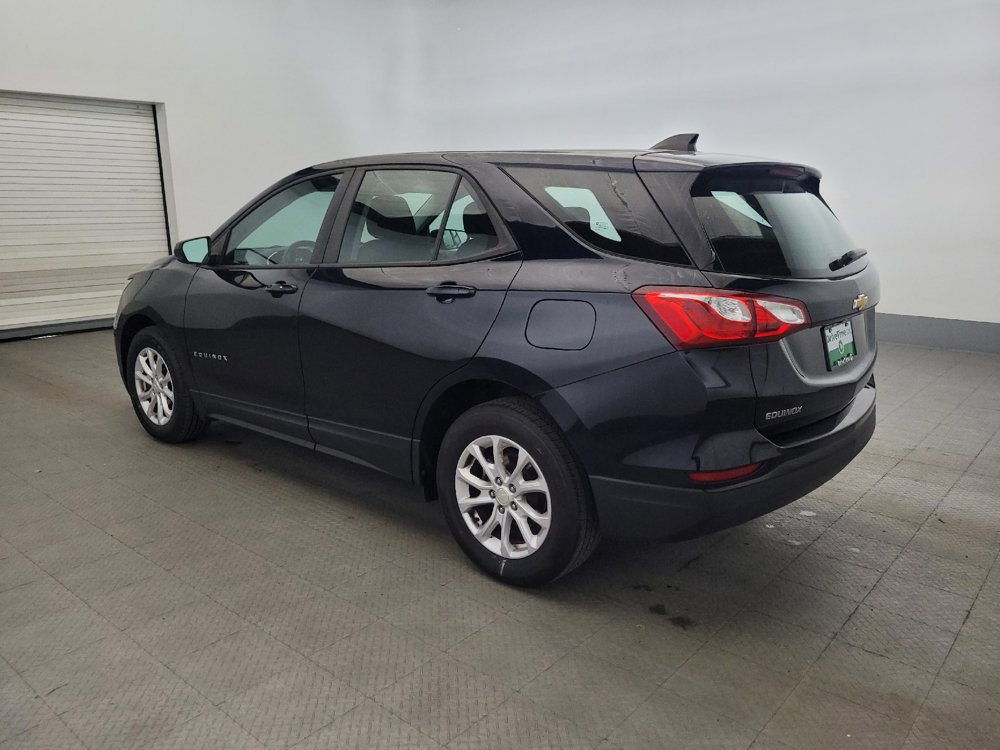 Used 2020 Chevrolet Equinox LS FWD image 3