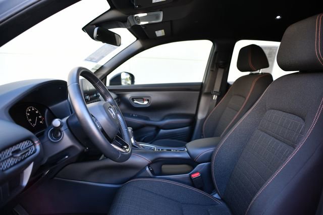Used 2024 Honda HR-V Sport image 18