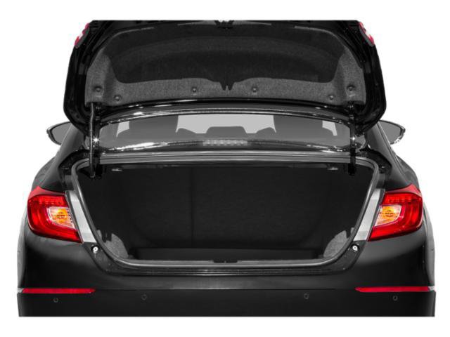 Used 2018 Honda Accord Touring image 12