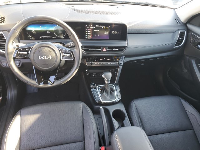 Certified 2026 Kia Seltos EX AWD/4WD image 12