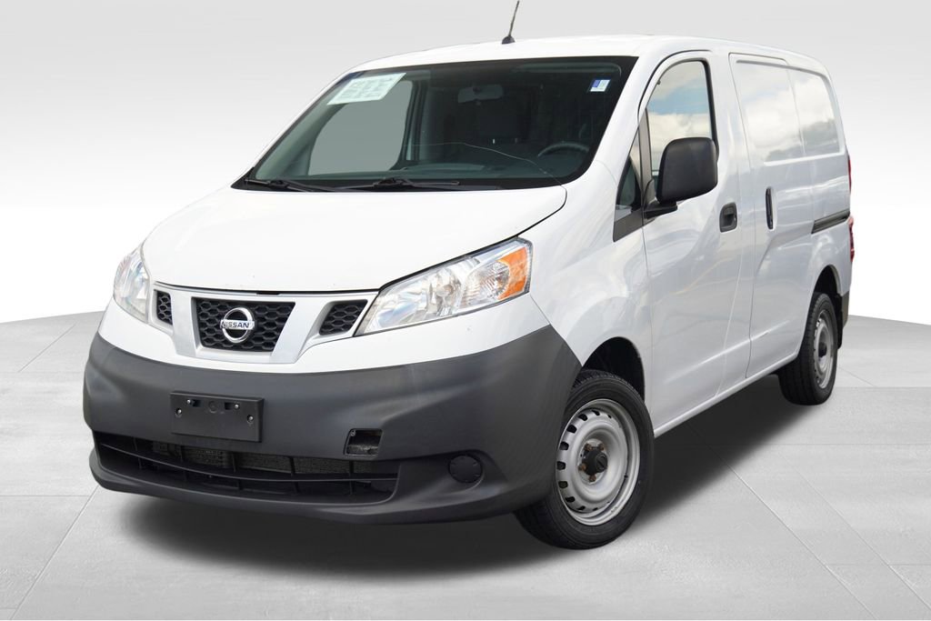 Used 2015 Nissan NV200 SV w/ Back Door Glass Package video 2