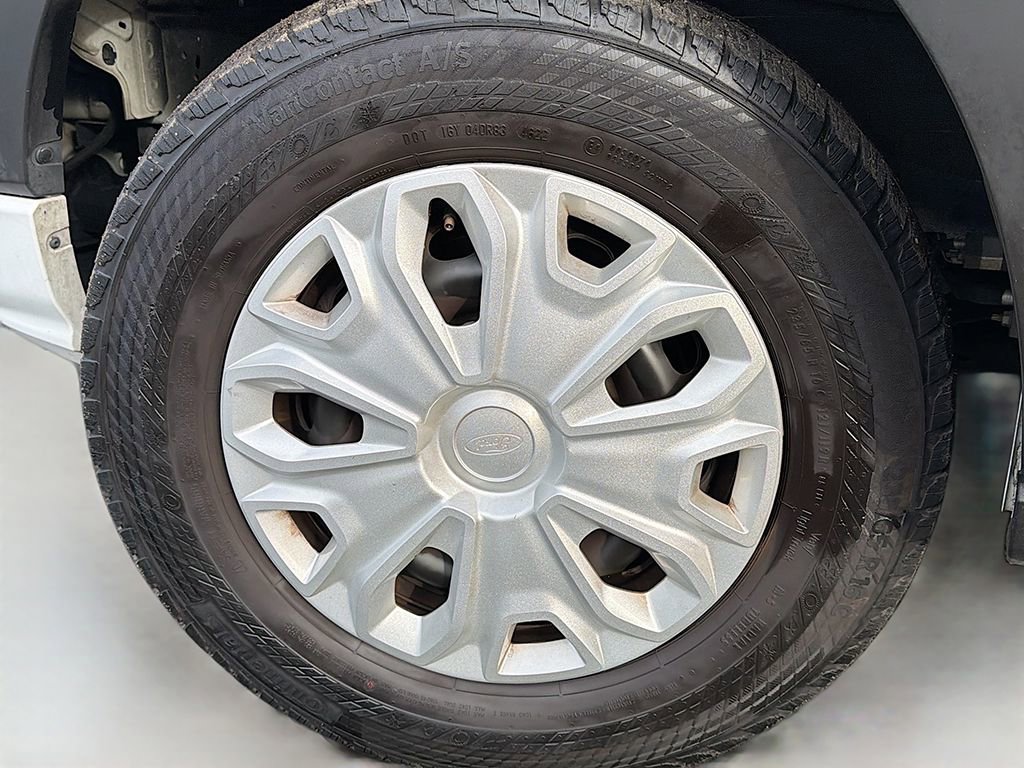 Used 2023 Ford Transit 350 XLT image 16