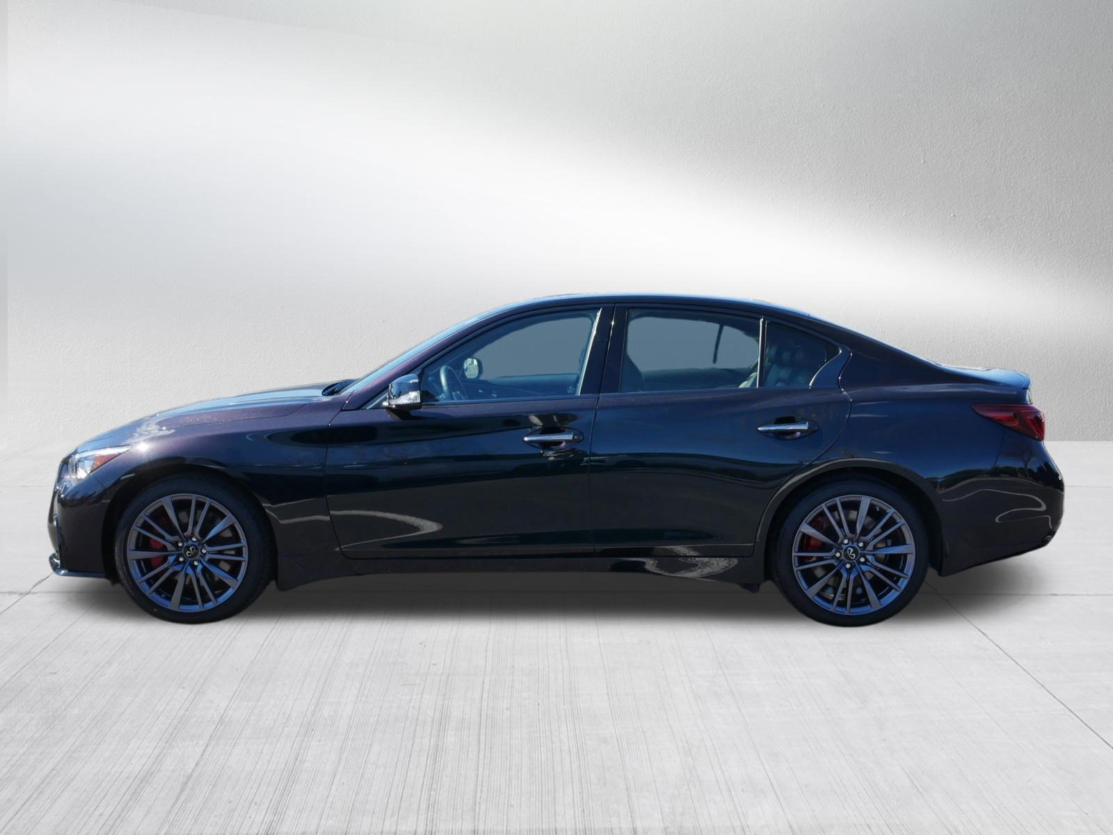 Certified 2023 INFINITI Q50 Red Sport 400 w/ Black Opal Edition image 4