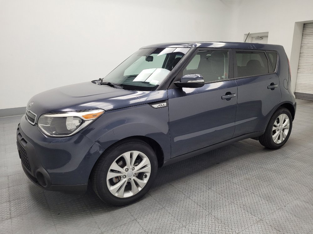Used 2014 Kia Soul + w/ Audio Package FWD image 2