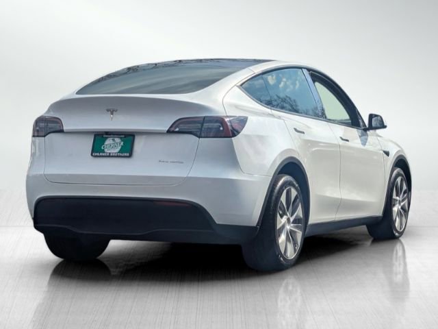 Used 2023 Tesla Model Y Long Range image 4