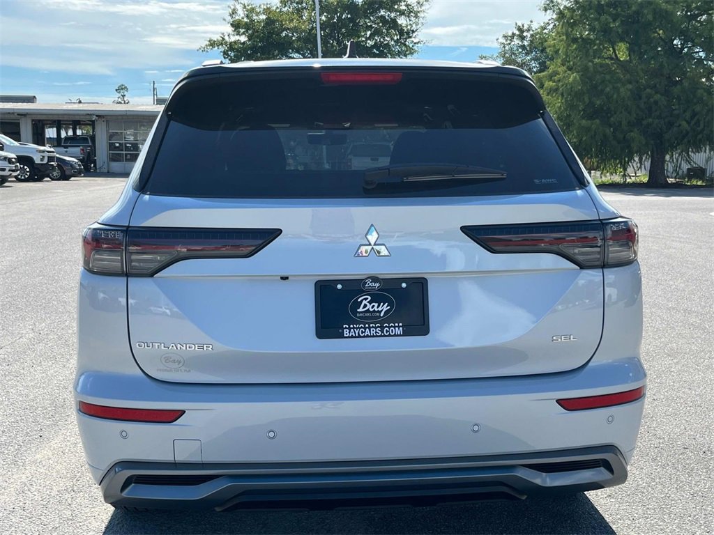 New 2025 Mitsubishi Outlander SEL image 4