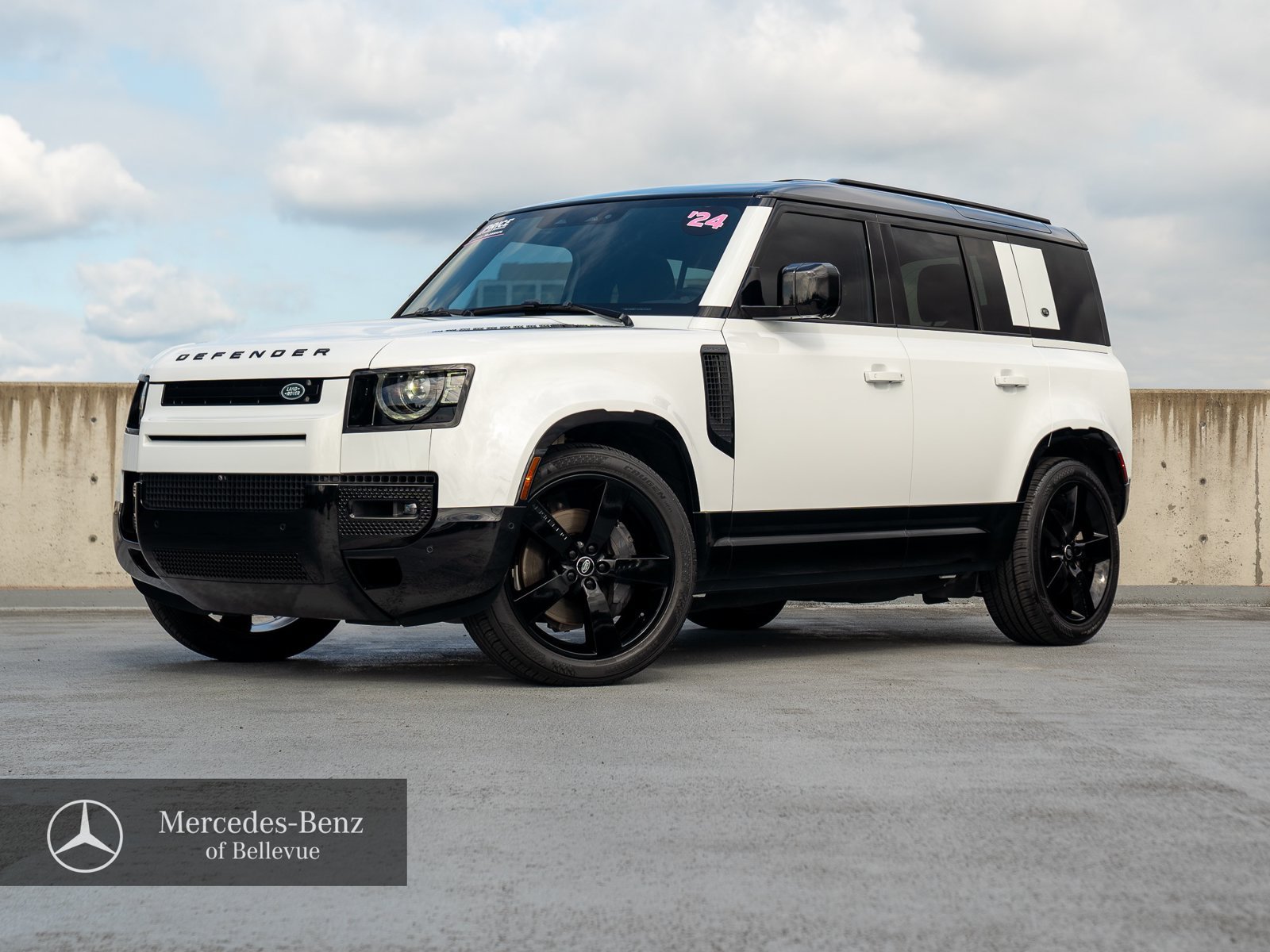 Used 2024 Land Rover Defender 110 X-Dynamic SE