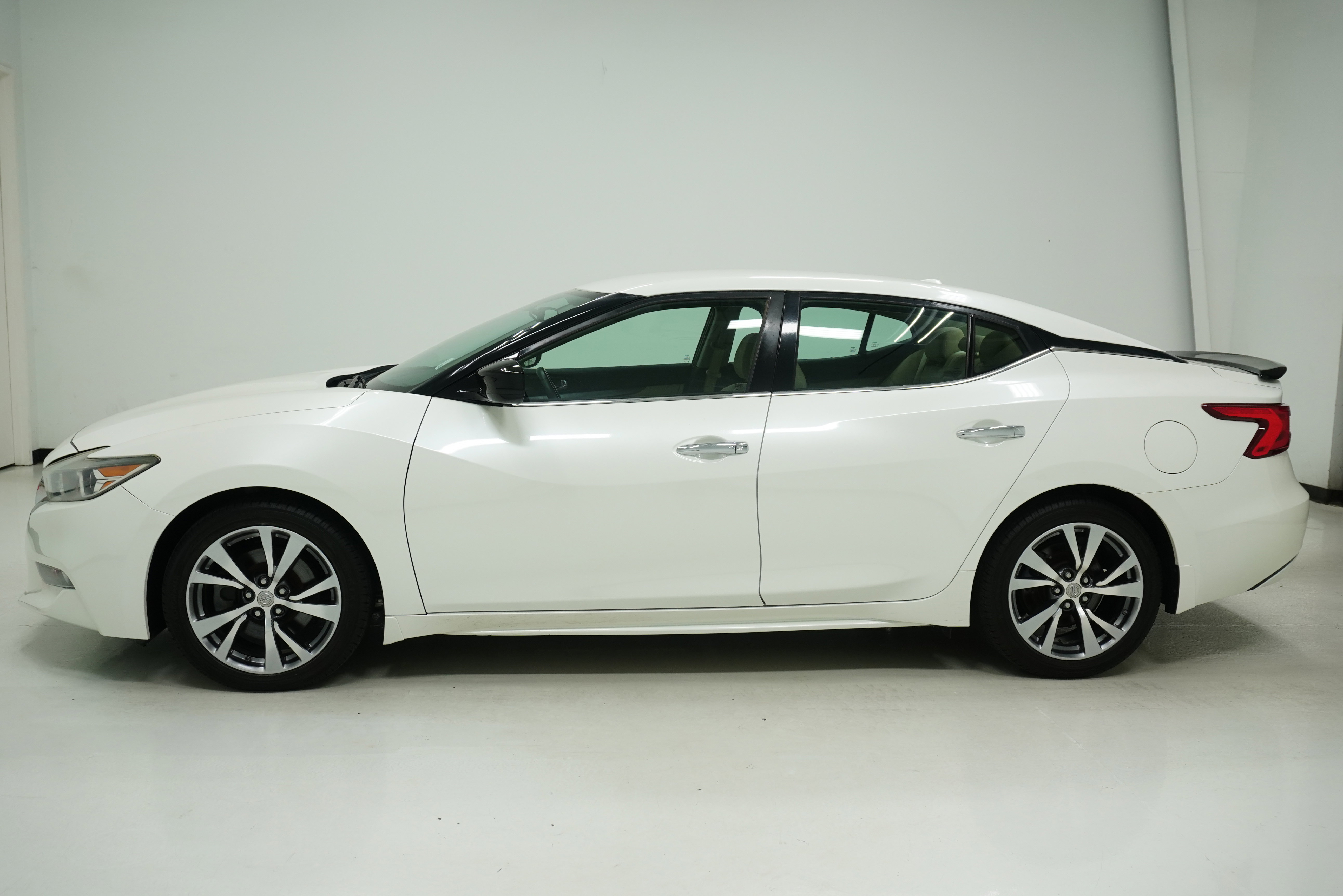 Used 2016 Nissan Maxima 3.5 S image 7