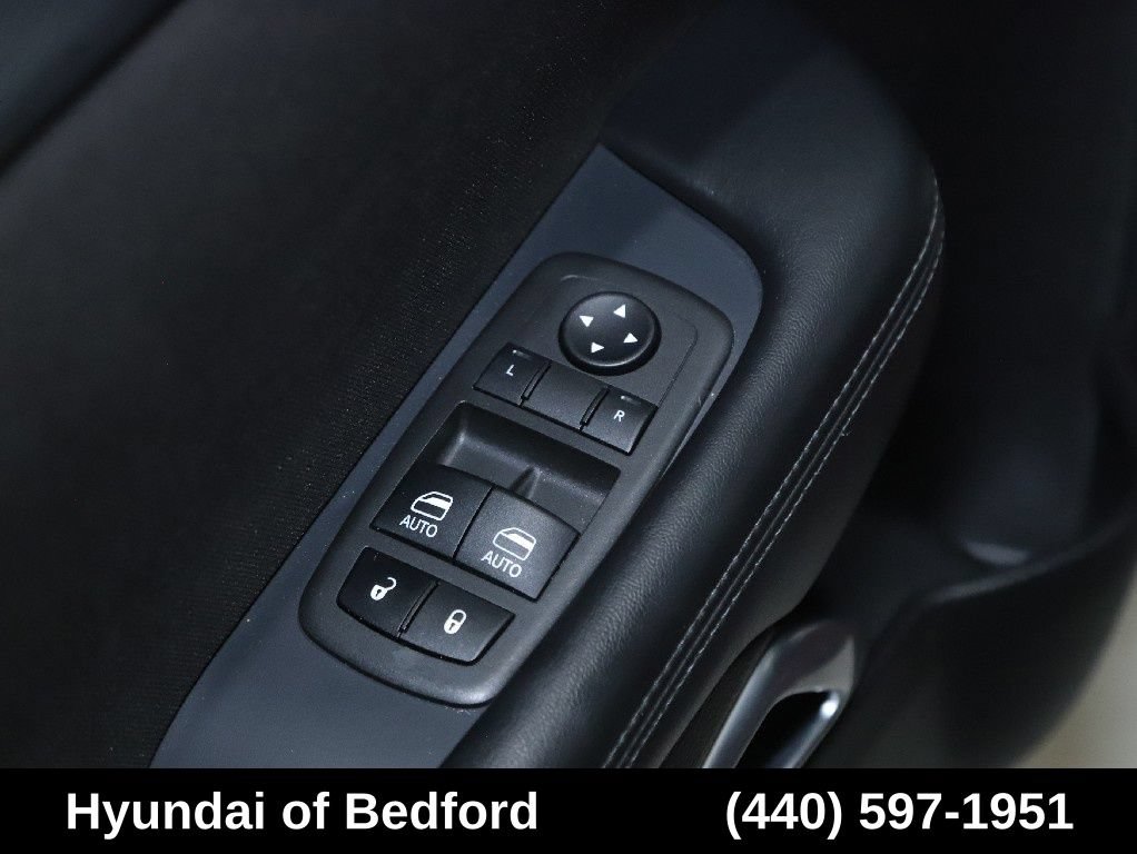 Used 2022 Dodge Challenger R/T w/ Blacktop Package RWD image 12