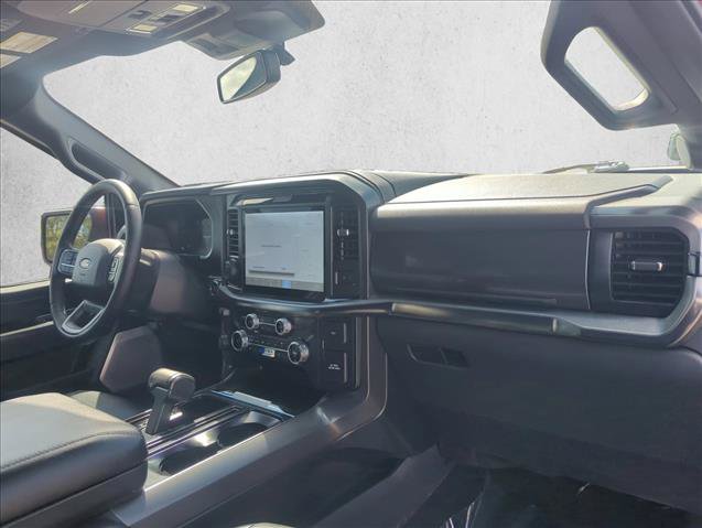 Used 2025 Ford F150 Lariat w/ Equipment Group 502A High AWD/4WD image 27
