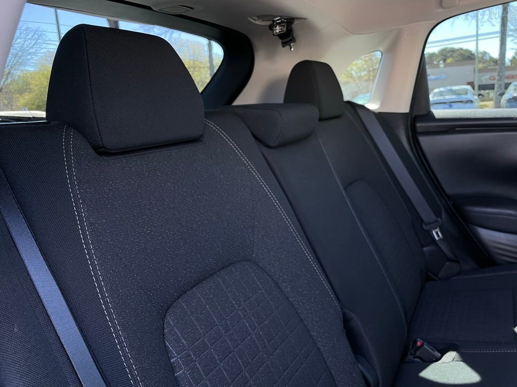 Certified 2025 Honda HR-V LX image 36