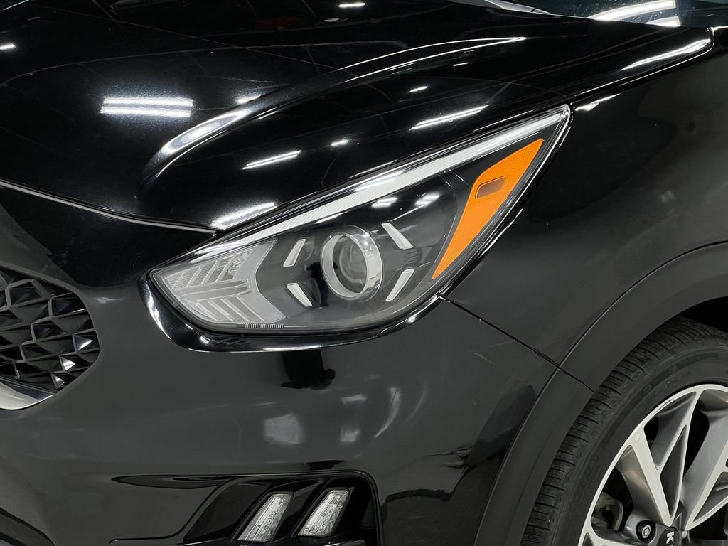Used 2021 Kia Niro Touring image 32