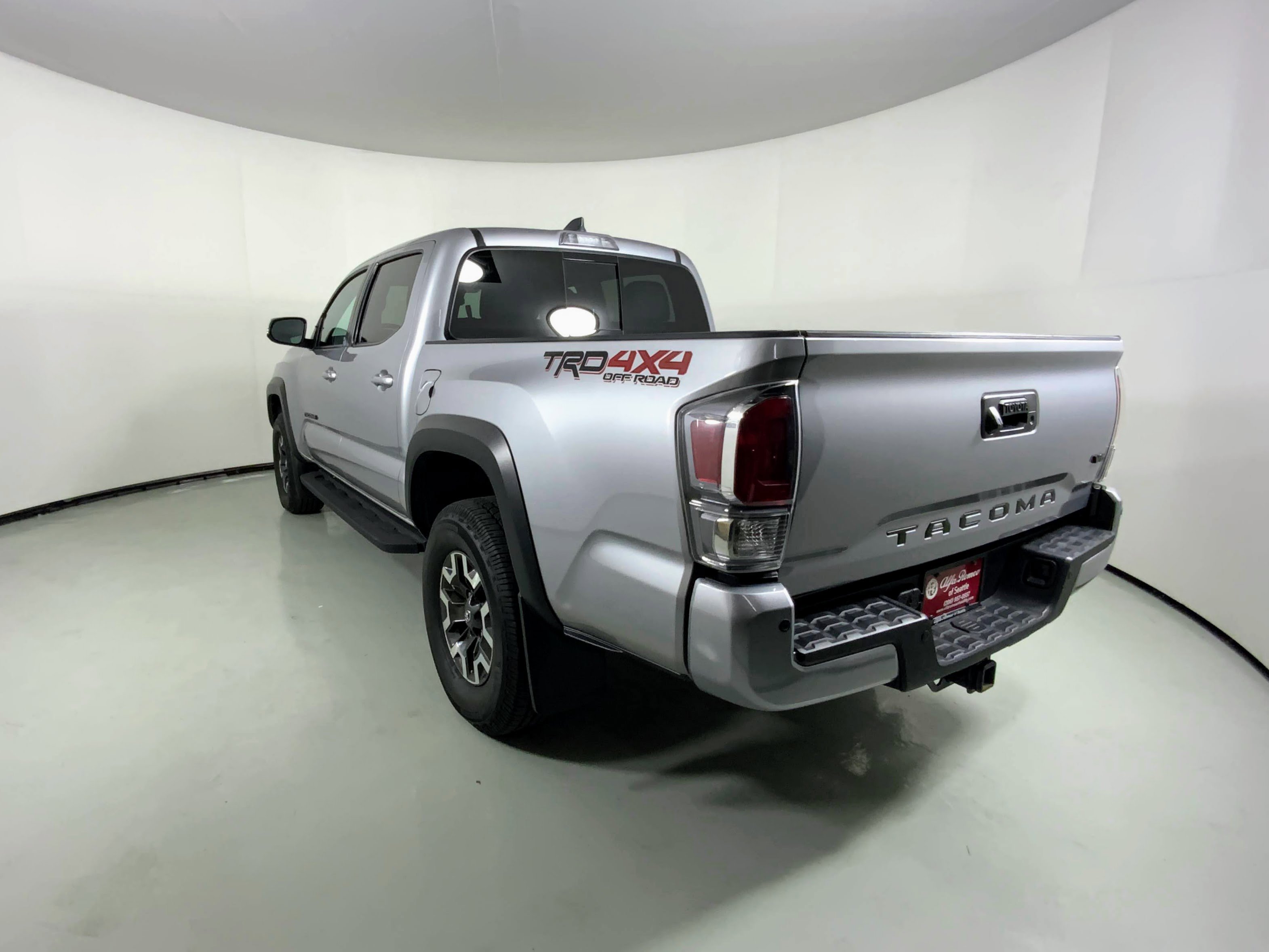 Used 2021 Toyota Tacoma SR image 7