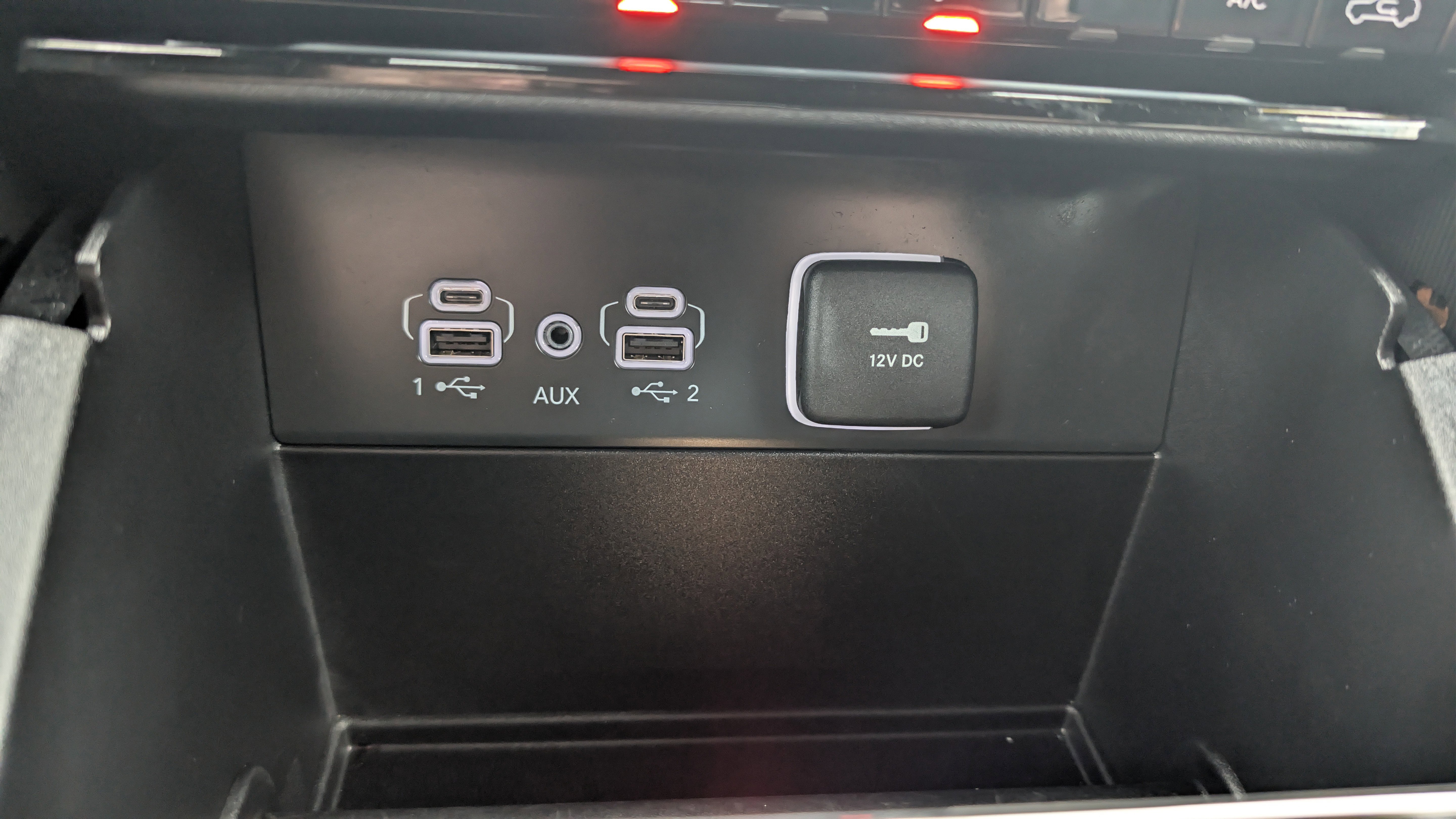 New 2025 Jeep Grand Cherokee Laredo image 21