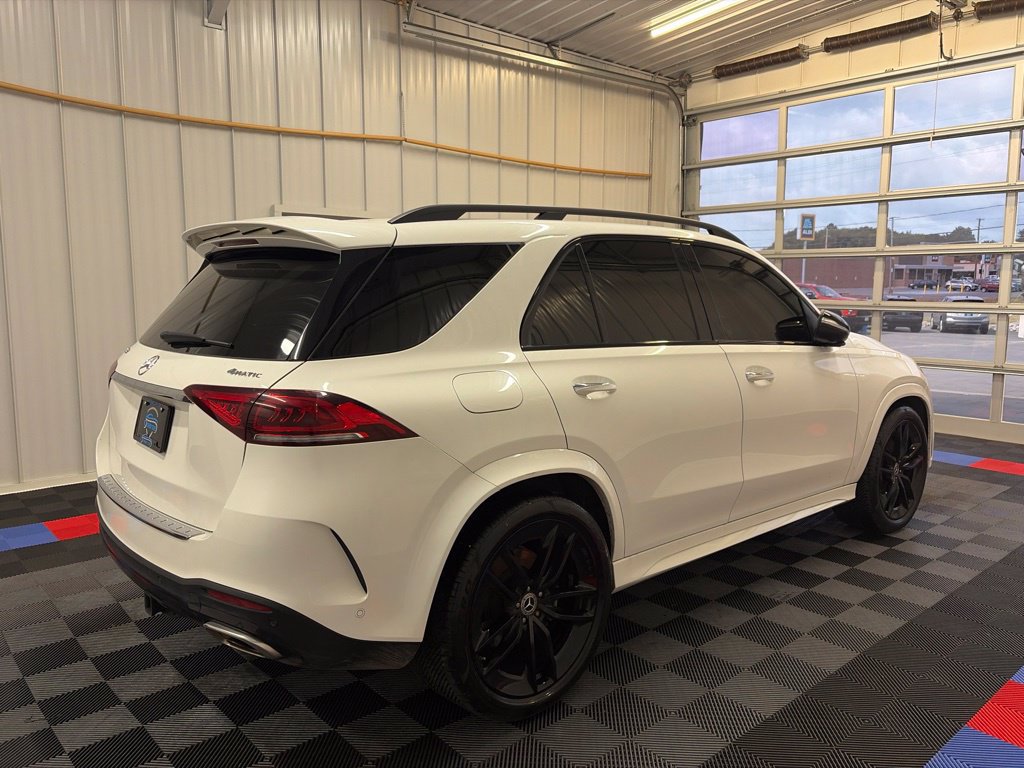 Used 2022 Mercedes-Benz GLE 580 4MATIC image 3