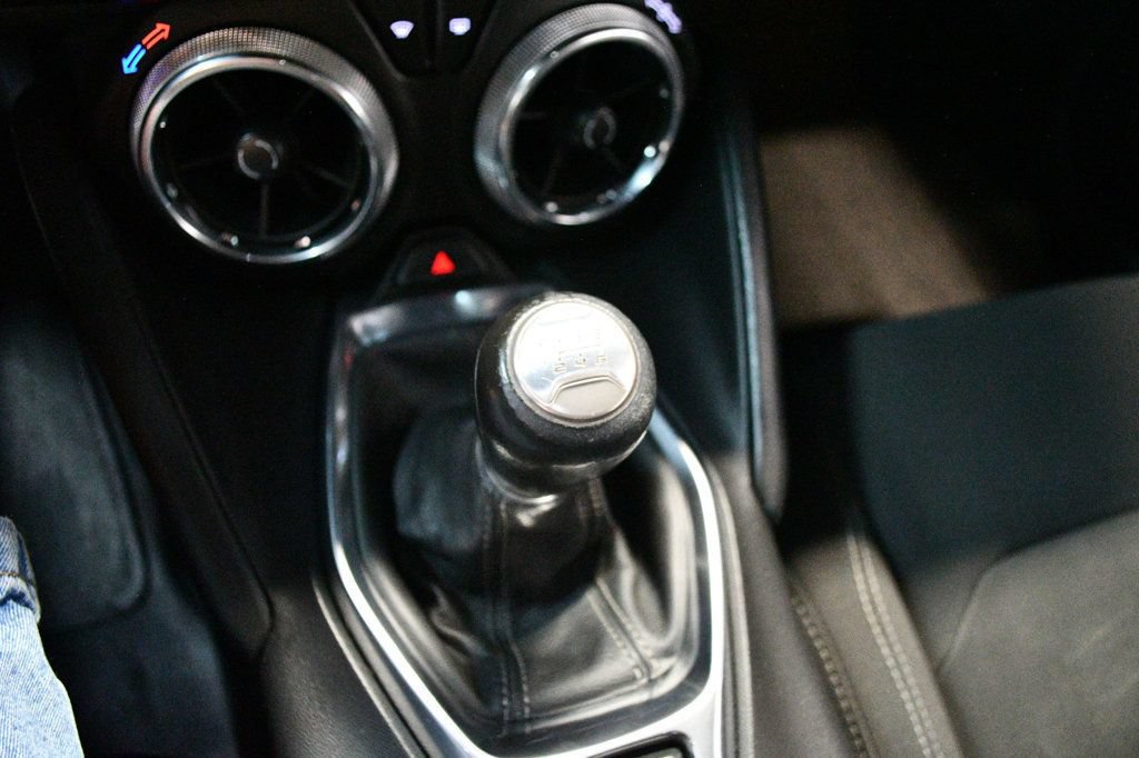 Used 2018 Chevrolet Camaro LS RWD image 7
