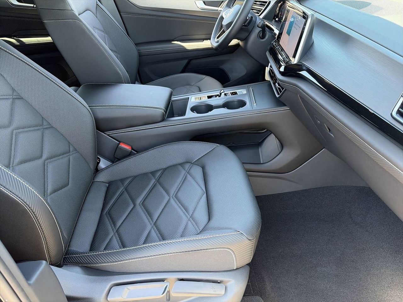 New 2026 Volkswagen Atlas Cross Sport SE AWD/4WD image 8