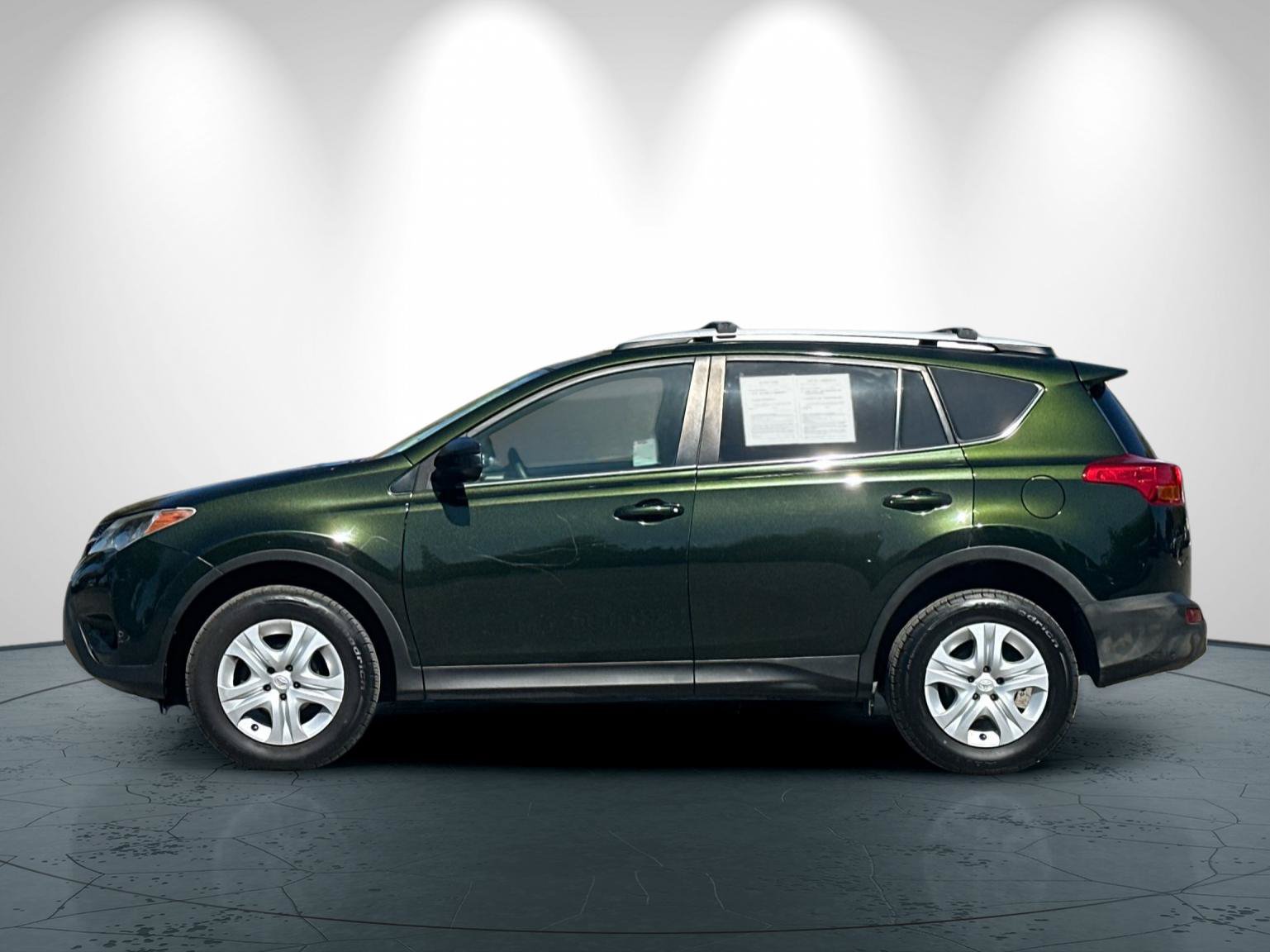 Used 2013 Toyota RAV4 LE AWD/4WD image 7