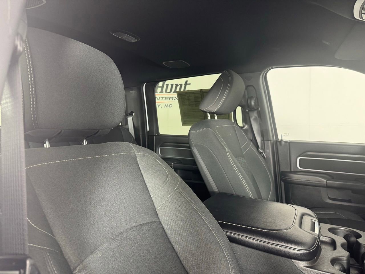 Used 2025 RAM 2500 Big Horn AWD/4WD image 34