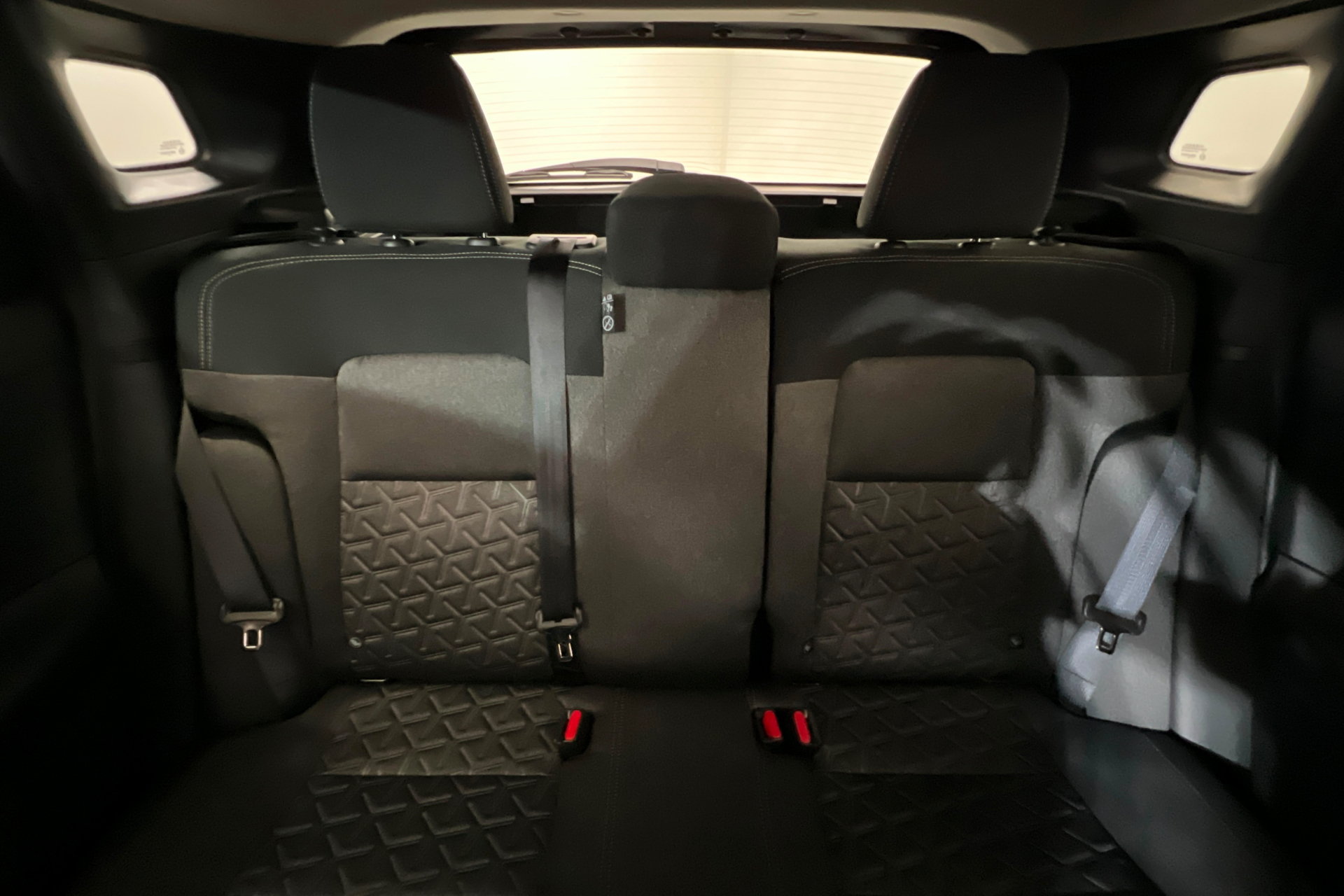 New 2026 Nissan Kicks SV w/ Cold Weather Package FWD image 25