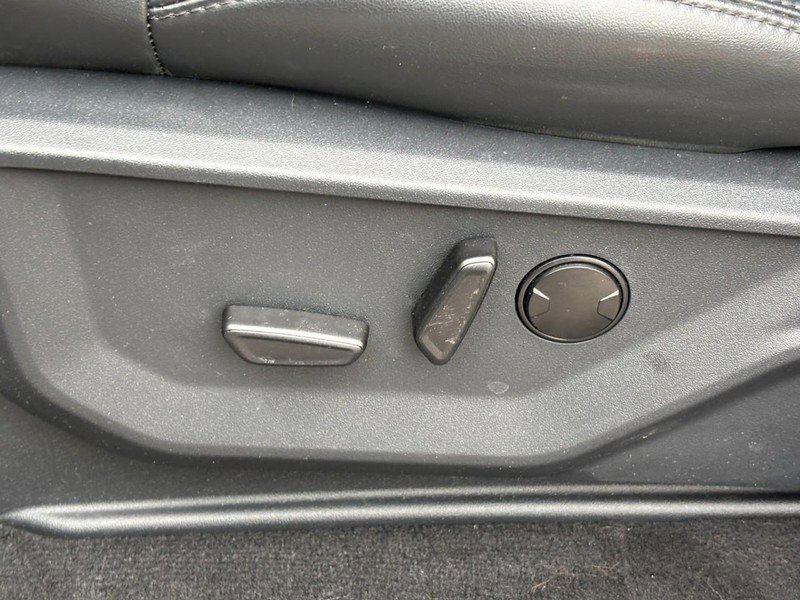 Used 2025 Ford Expedition Tremor image 17