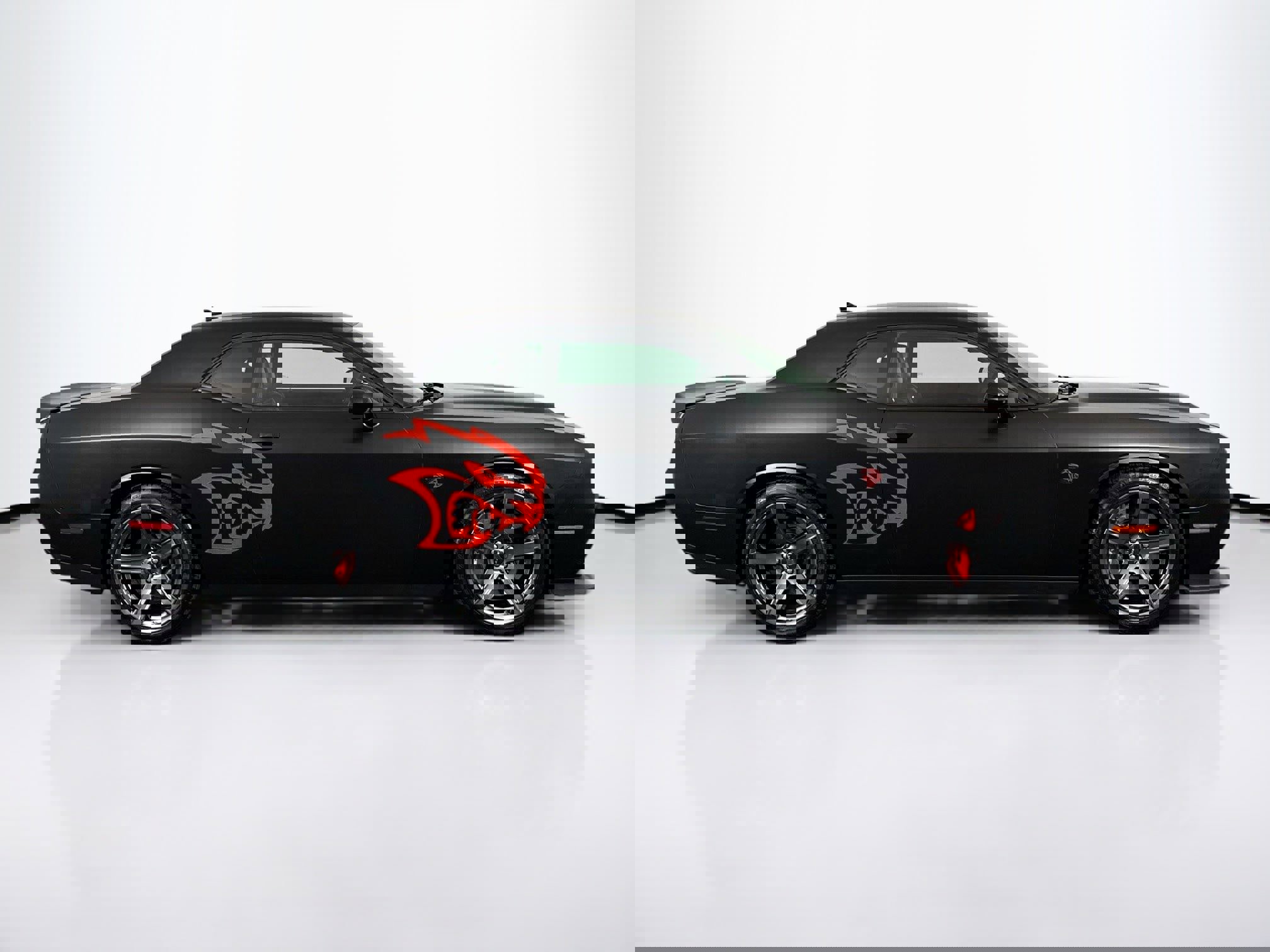 Used 2021 Dodge Challenger SRT Hellcat w/ Plus Package image 12