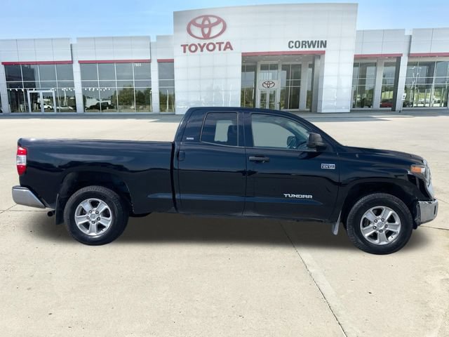 Used 2019 Toyota Tundra SR5 w/ SR5 Upgrade Package AWD/4WD image 6