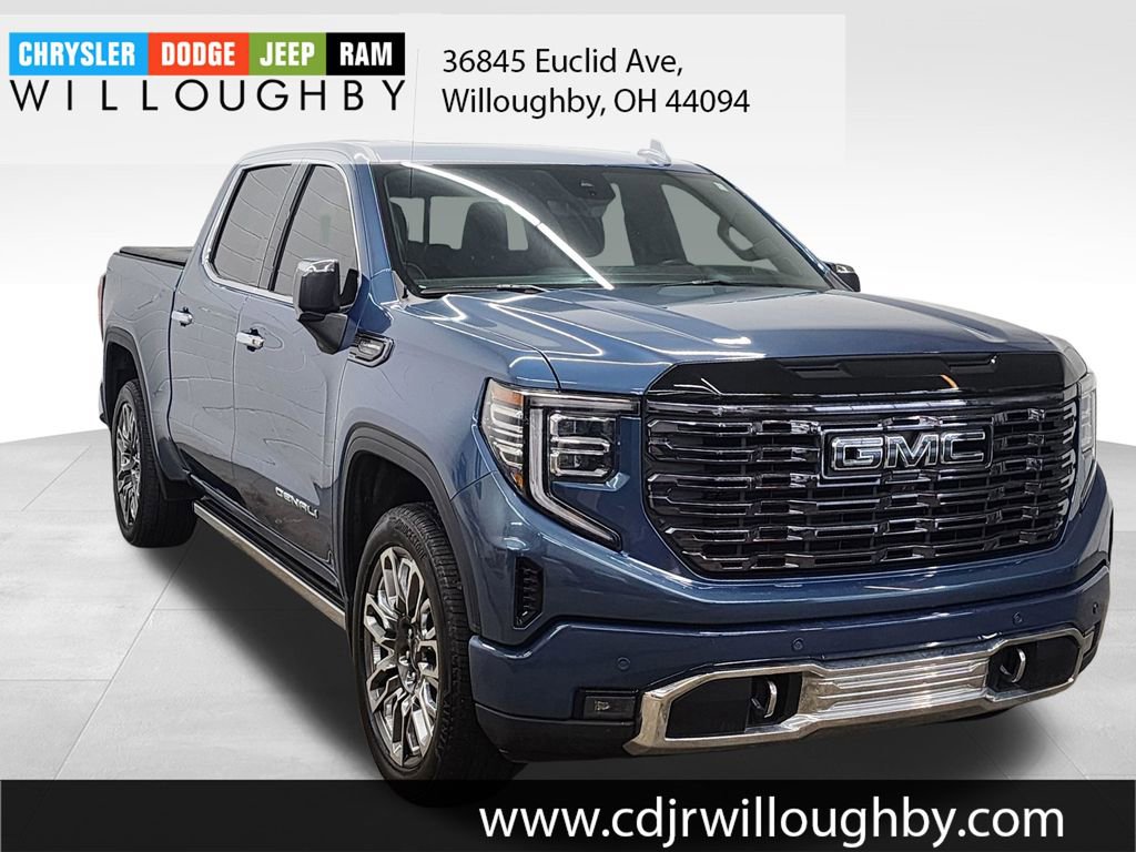 Used 2025 GMC Sierra 1500 Denali Ultimate image 3