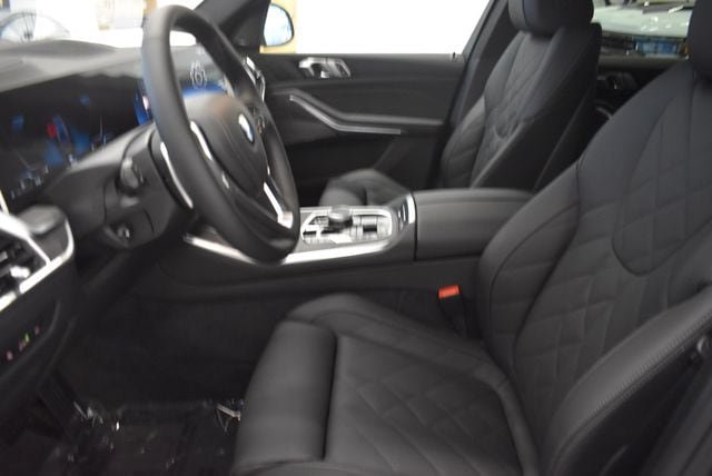 New 2026 BMW X5 xDrive40i w/ Premium Package AWD/4WD image 22