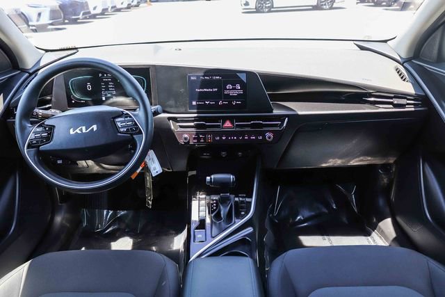 Used 2023 Kia Niro LX FWD image 14
