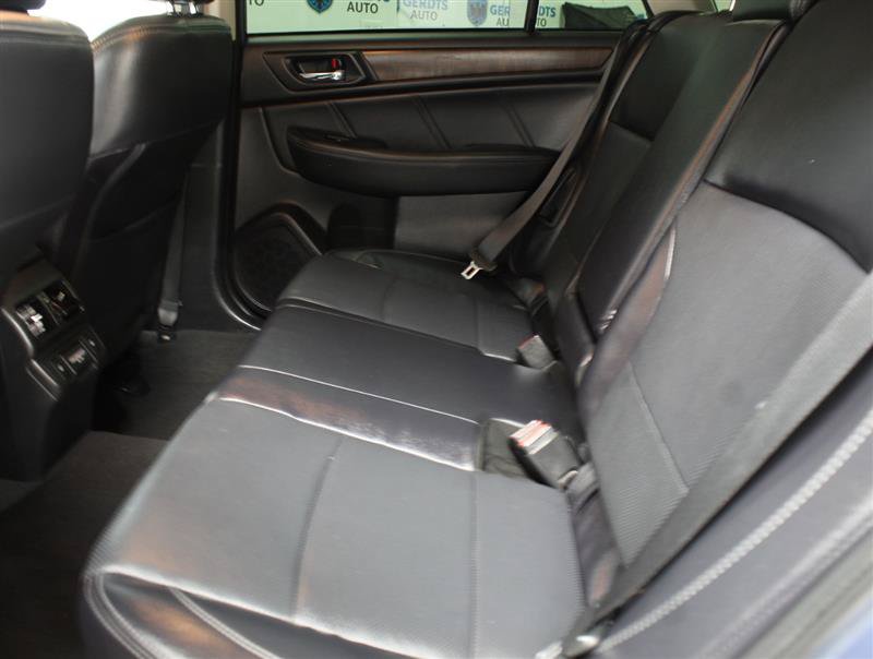 Used 2018 Subaru Outback 2.5i Limited AWD/4WD image 16