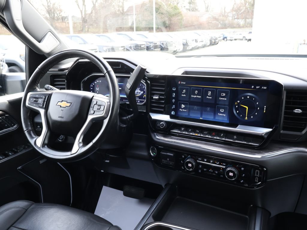 Certified 2024 Chevrolet Silverado 2500 LTZ w/ LTZ Premium Package image 33