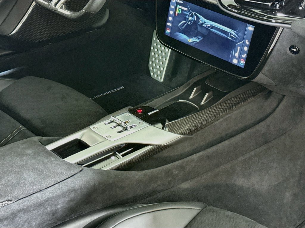 Certified 2026 Ferrari 12Cilindri RWD image 21