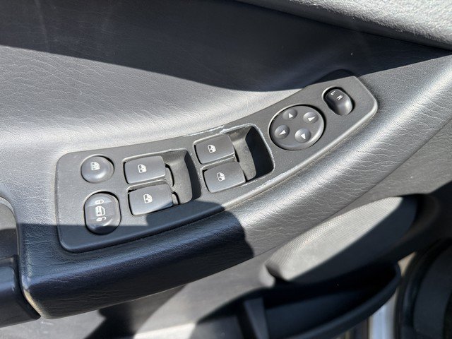 Used 2006 Chrysler Pacifica Touring FWD image 17
