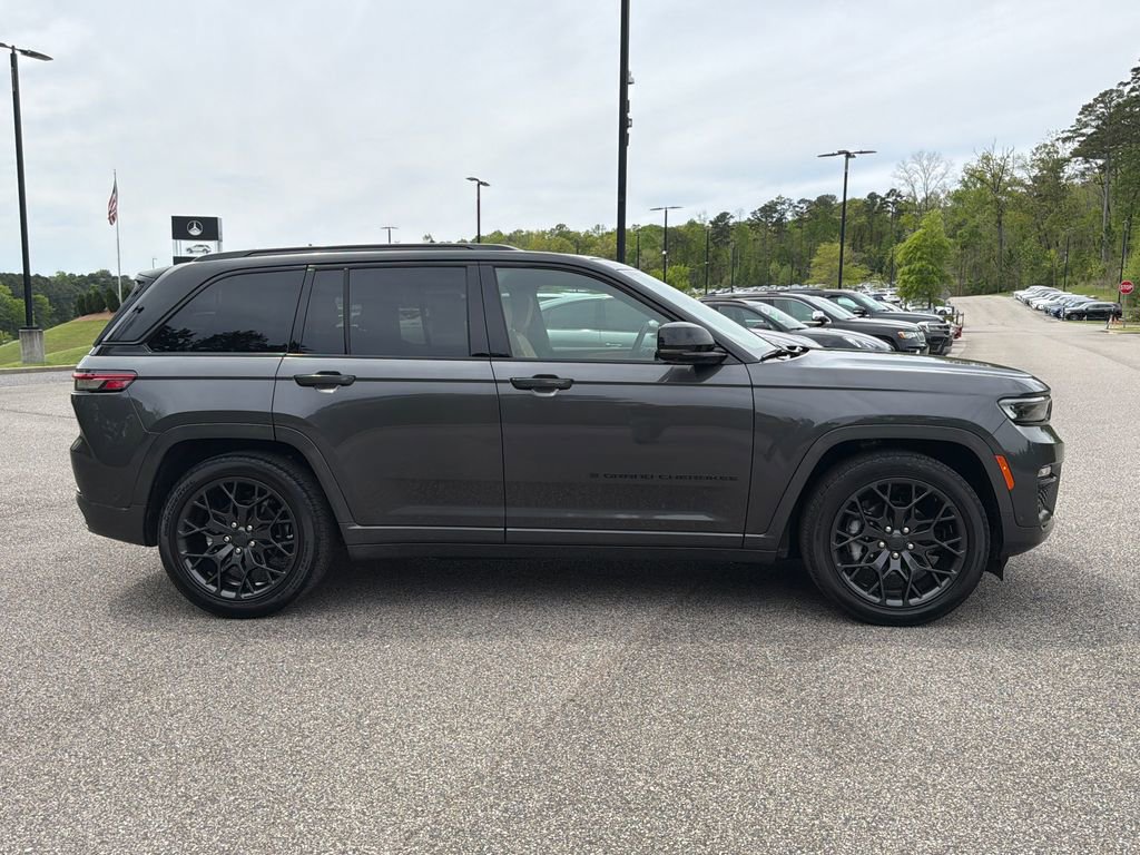 Used 2025 Jeep Grand Cherokee Summit image 20