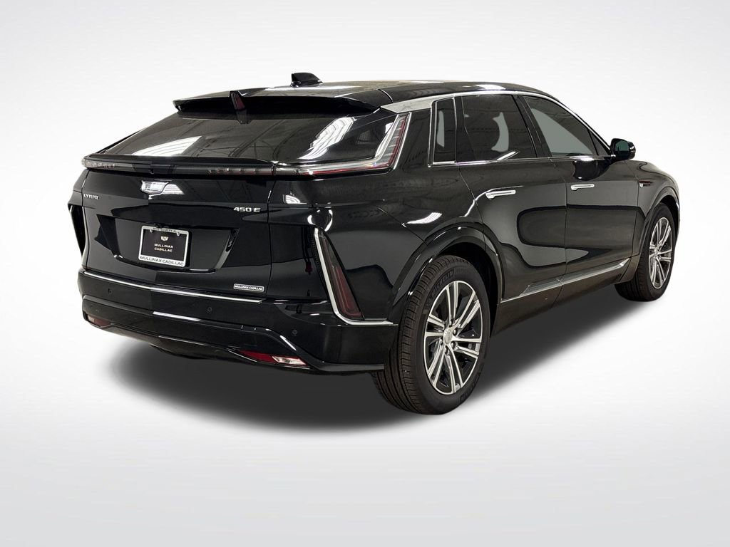 New 2025 Cadillac Lyriq Luxury RWD image 21