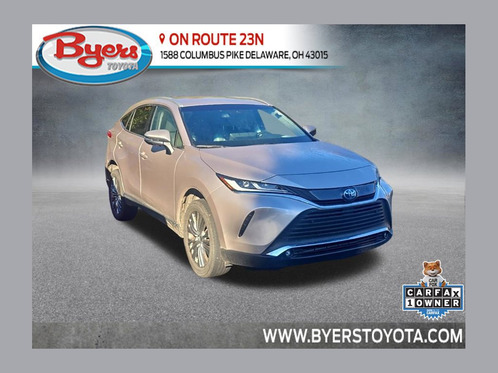 Used 2024 Toyota Venza XLE AWD/4WD image 1