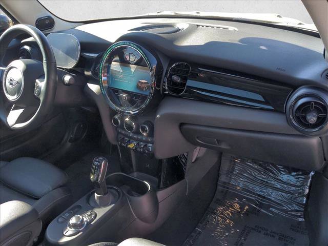 Used 2024 MINI Cooper SE image 24