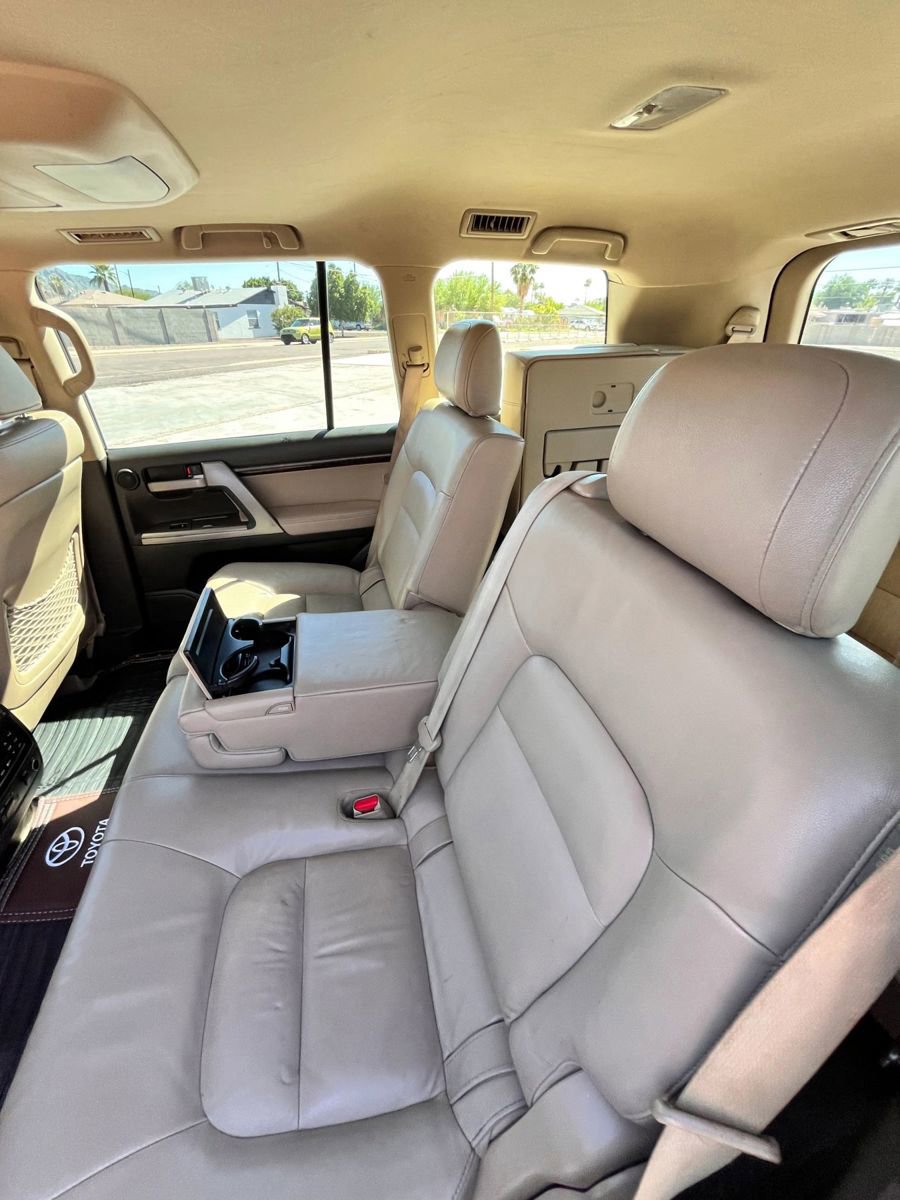 Used 2008 Toyota Land Cruiser image 36