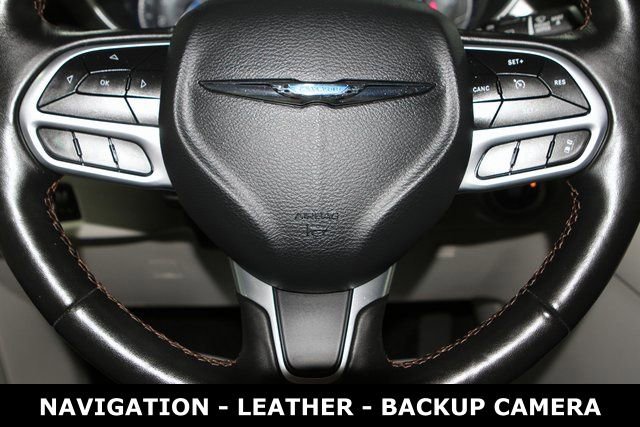 Used 2020 Chrysler Pacifica Touring-L Plus w/ Tire & Wheel Group image 16