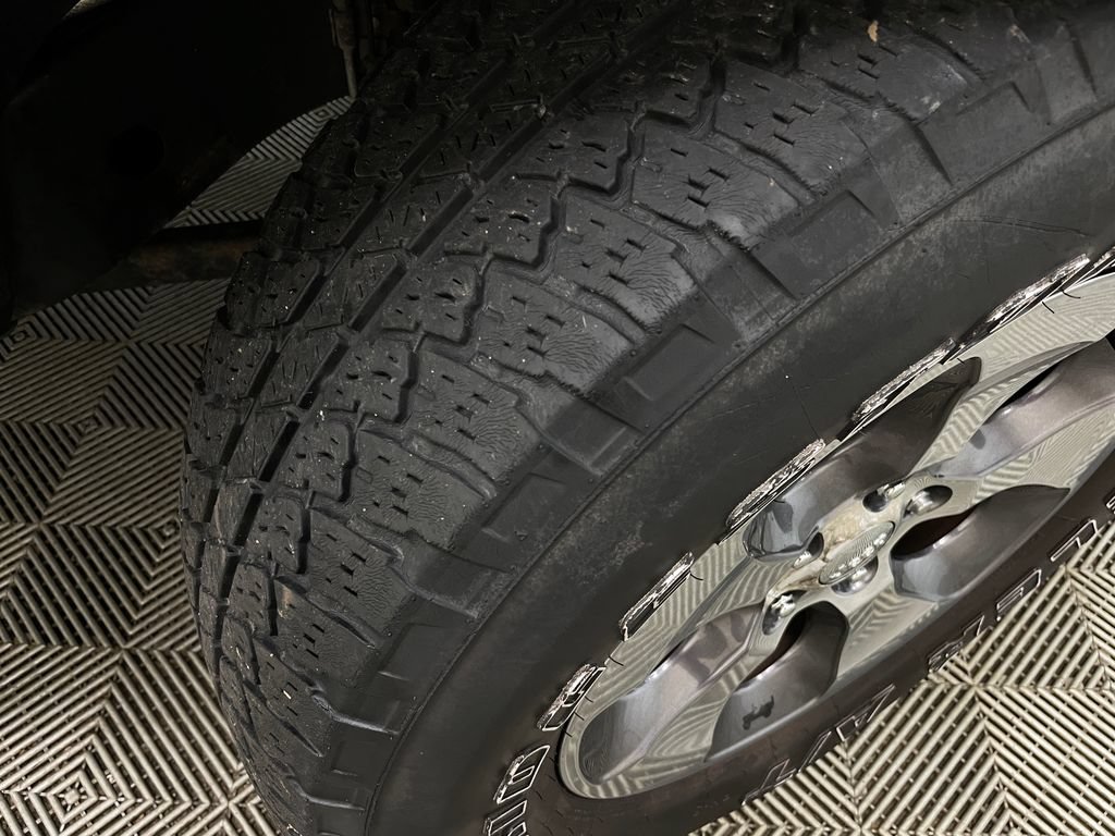 Used 2016 Jeep Wrangler Unlimited Sahara AWD/4WD image 44