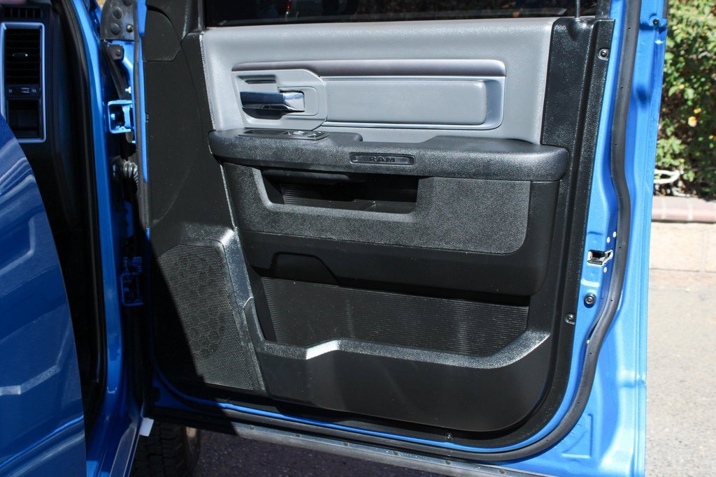 Used 2021 RAM 1500 Classic SLT image 38