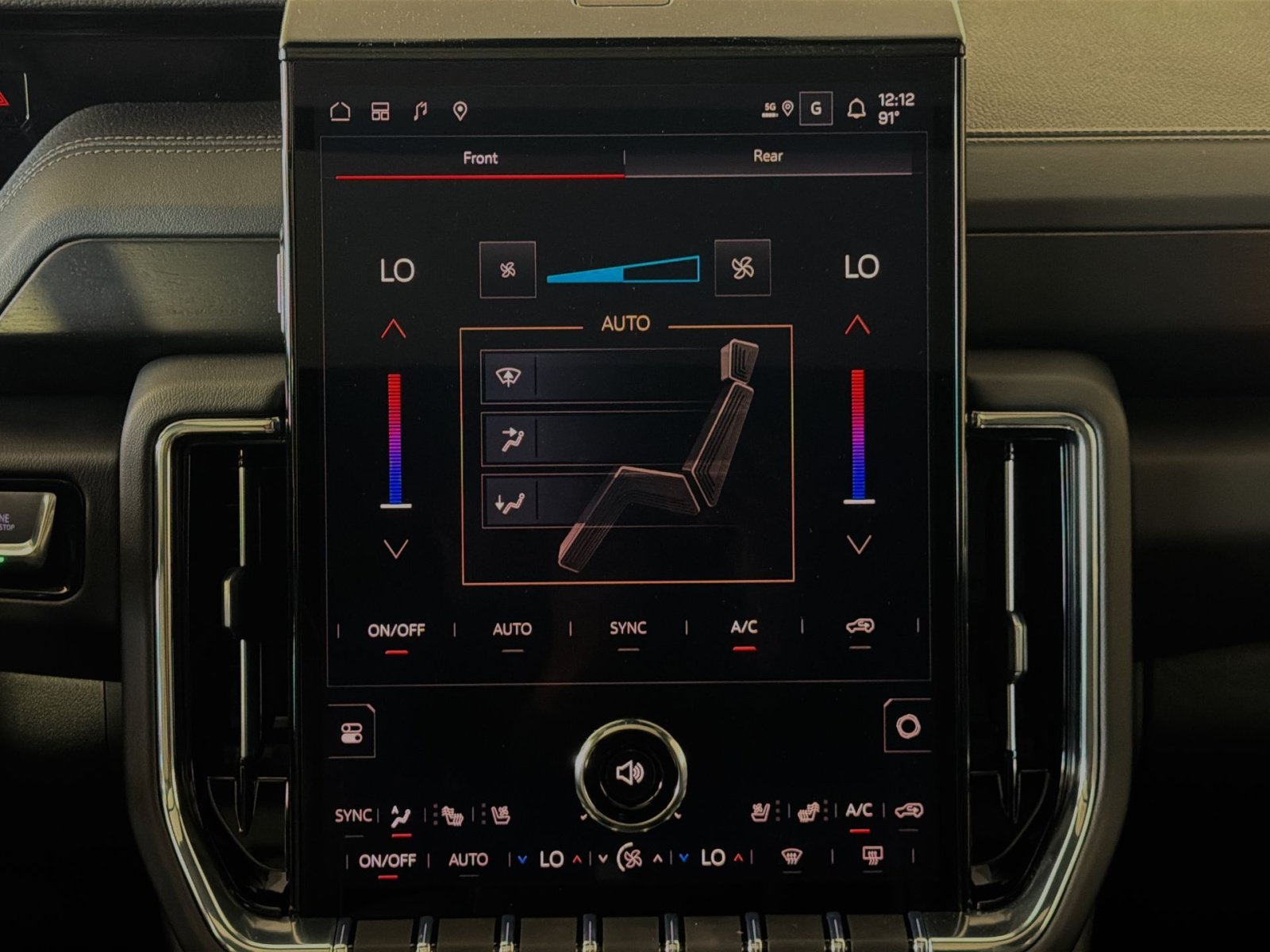 New 2026 GMC Yukon XL Denali w/ Denali Reserve Package AWD/4WD image 21