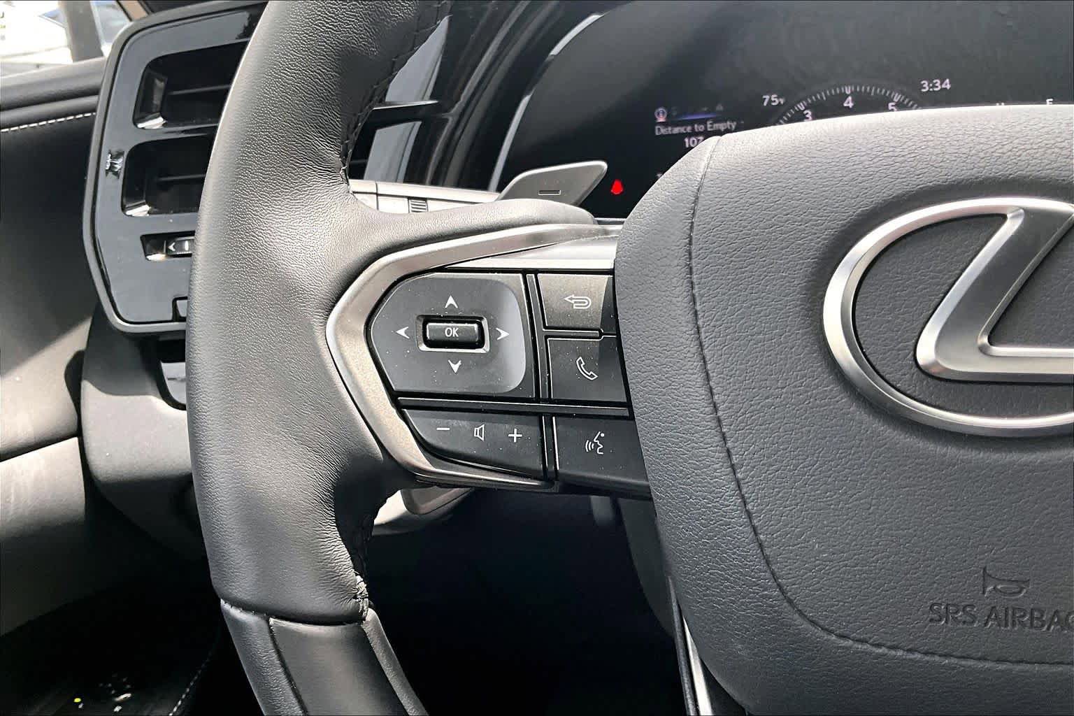 Used 2024 Lexus RX 350 Premium w/ Accessory Package AWD/4WD image 24