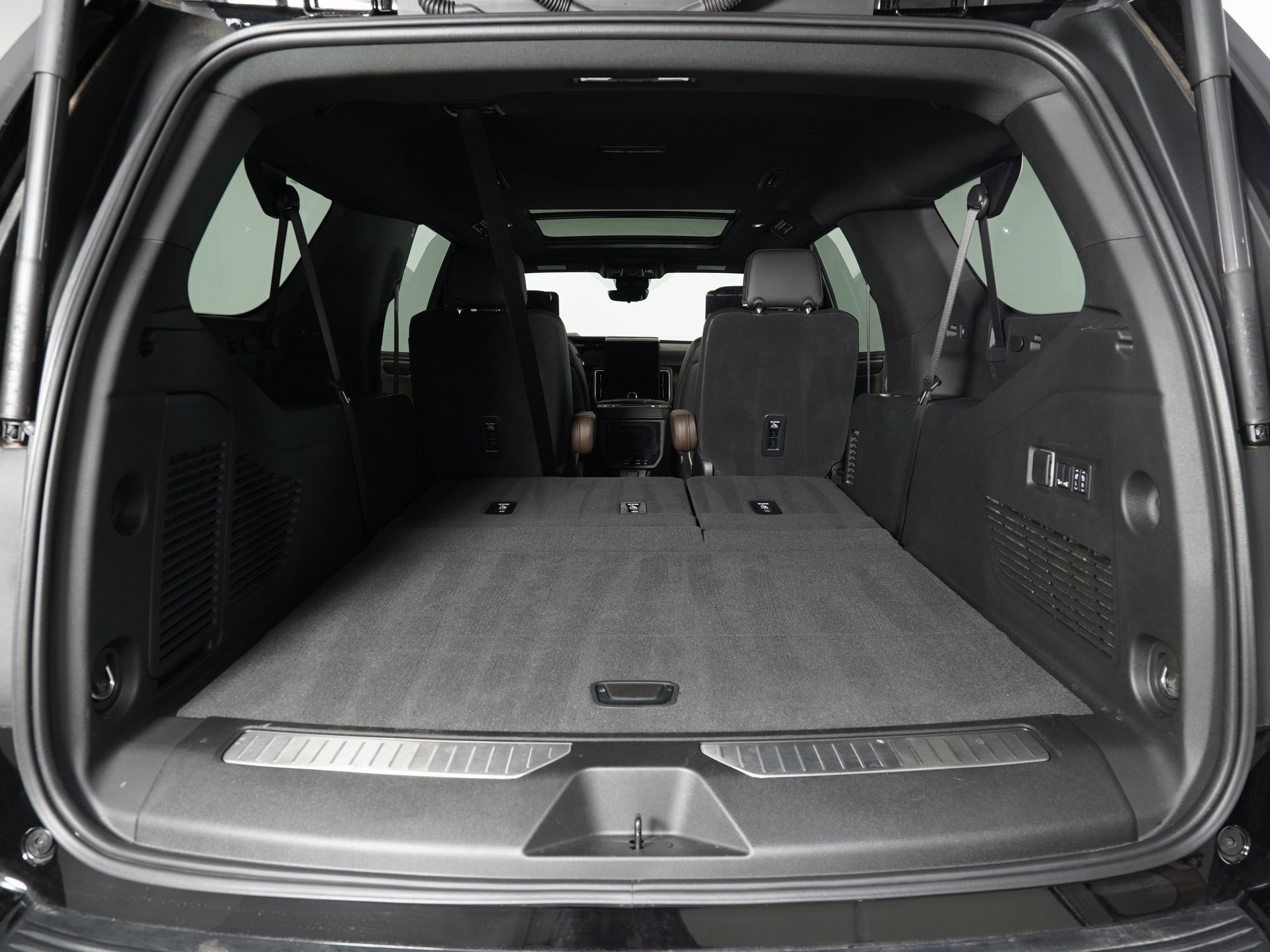 Used 2025 GMC Yukon XL Denali Ultimate image 14