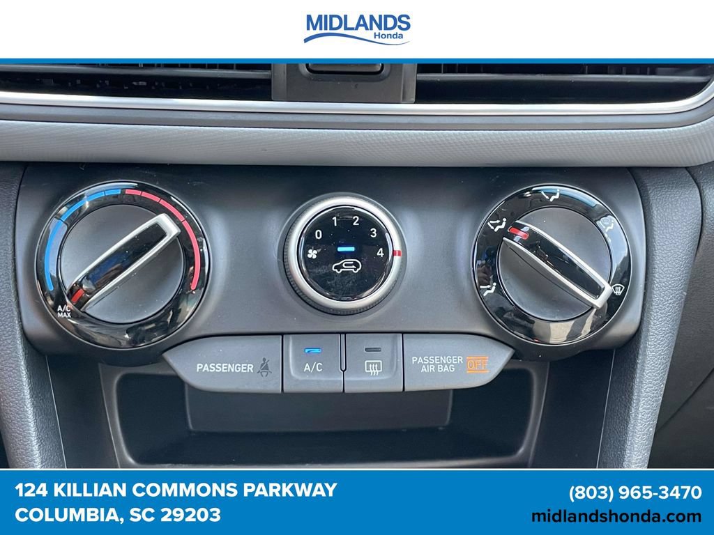 Used 2021 Hyundai Kona SEL Plus w/ Cargo Package FWD image 28